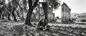 Plajdaki Ayna-Sait Faik Abasıyanık